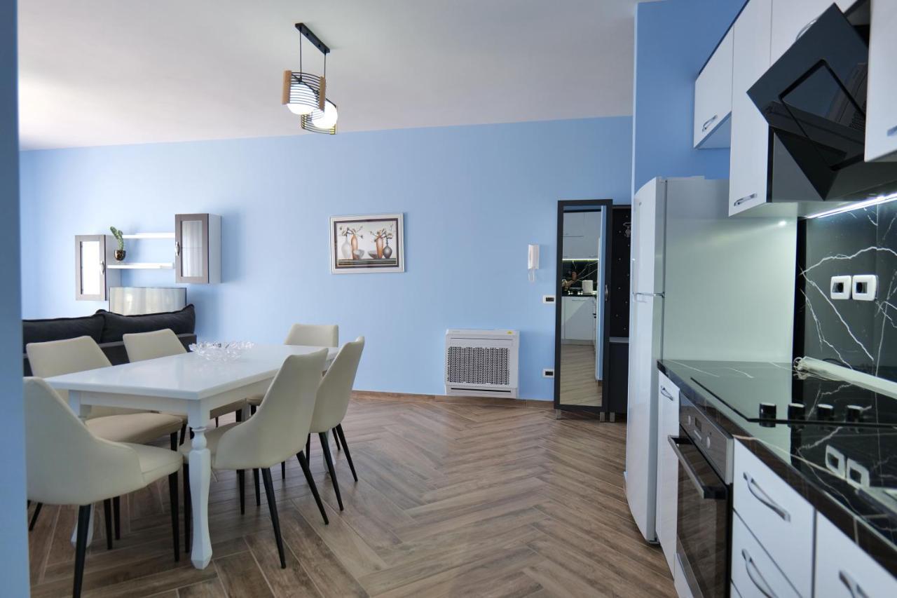 Kosta Apartments ซารานเดอ ภายนอก รูปภาพ