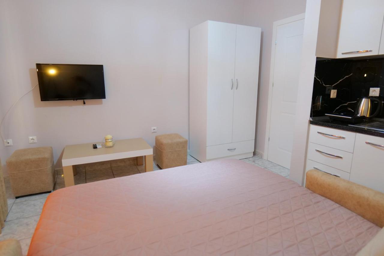 Kosta Apartments ซารานเดอ ภายนอก รูปภาพ