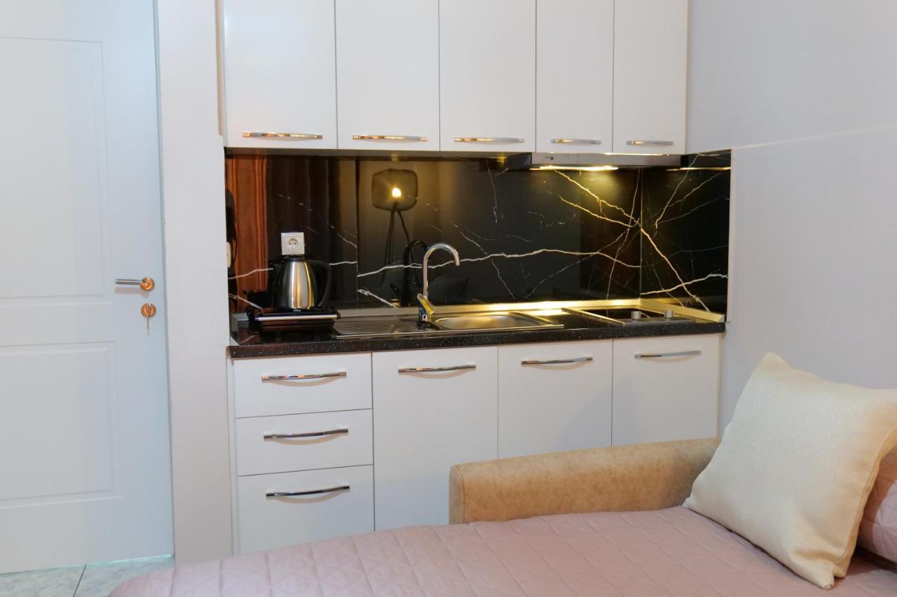 Kosta Apartments ซารานเดอ ภายนอก รูปภาพ