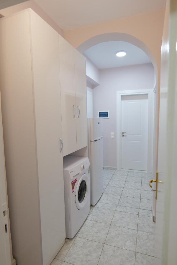 Kosta Apartments ซารานเดอ ภายนอก รูปภาพ